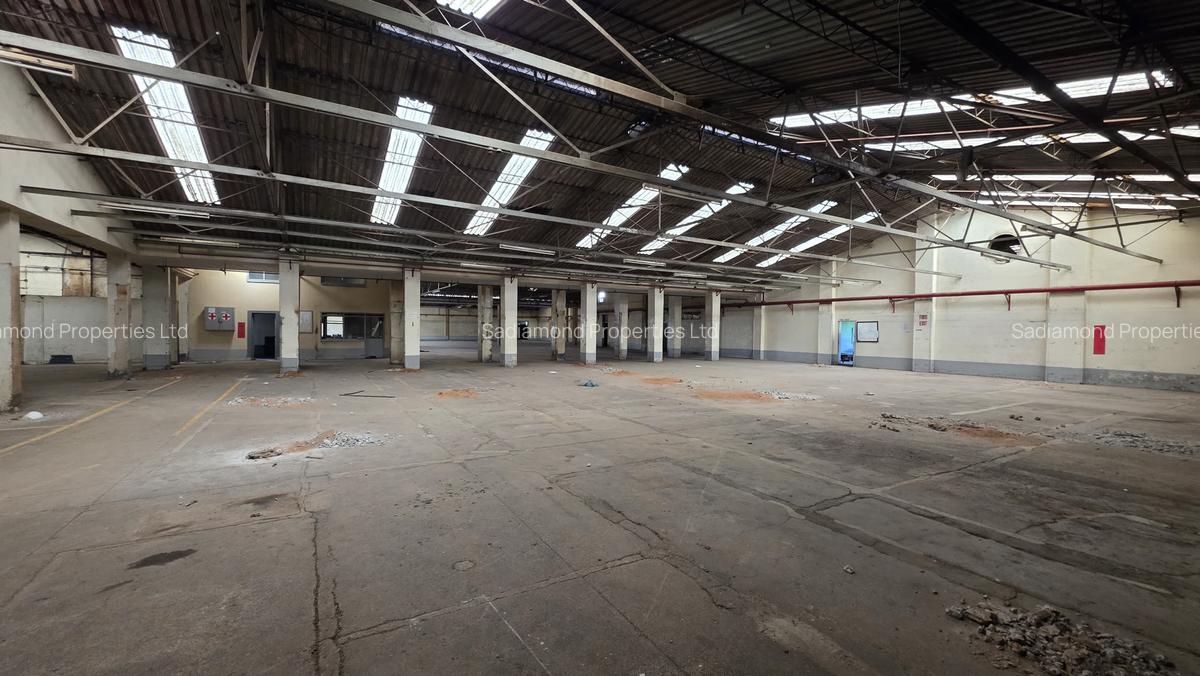 Warehouse with Parking in Mombasa Road - 6