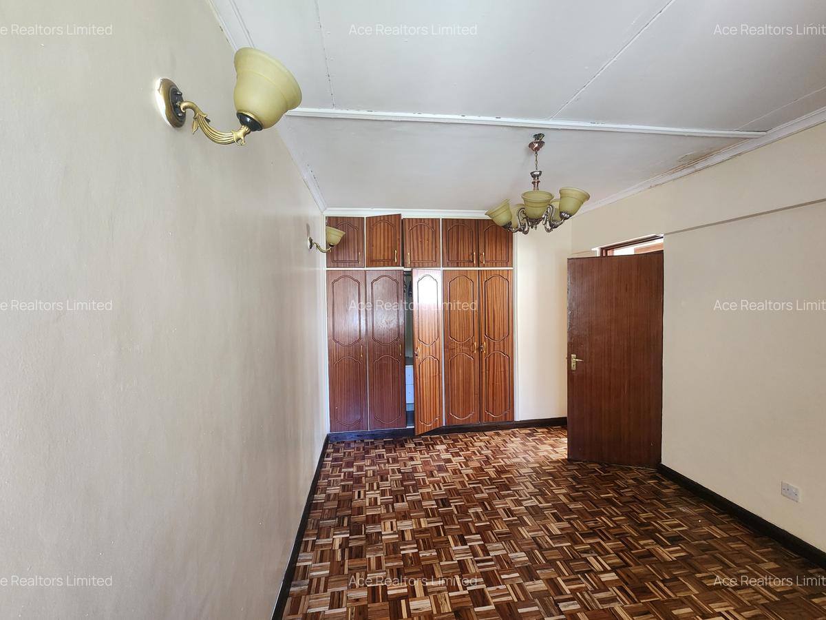 4 Bed Villa with En Suite at Laikipia Road - 13