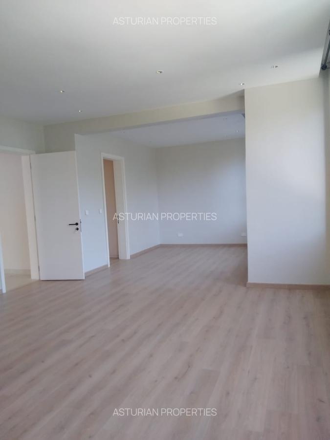 5 Bed Villa with En Suite in Waiyaki Way - 2