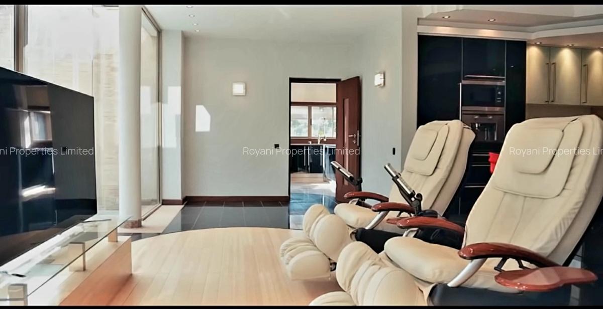 7 Bed Villa with En Suite in Kitisuru - 13