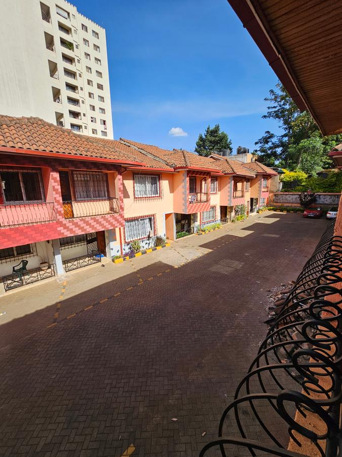 4 Bed Townhouse with En Suite at Kileleshwa - 16