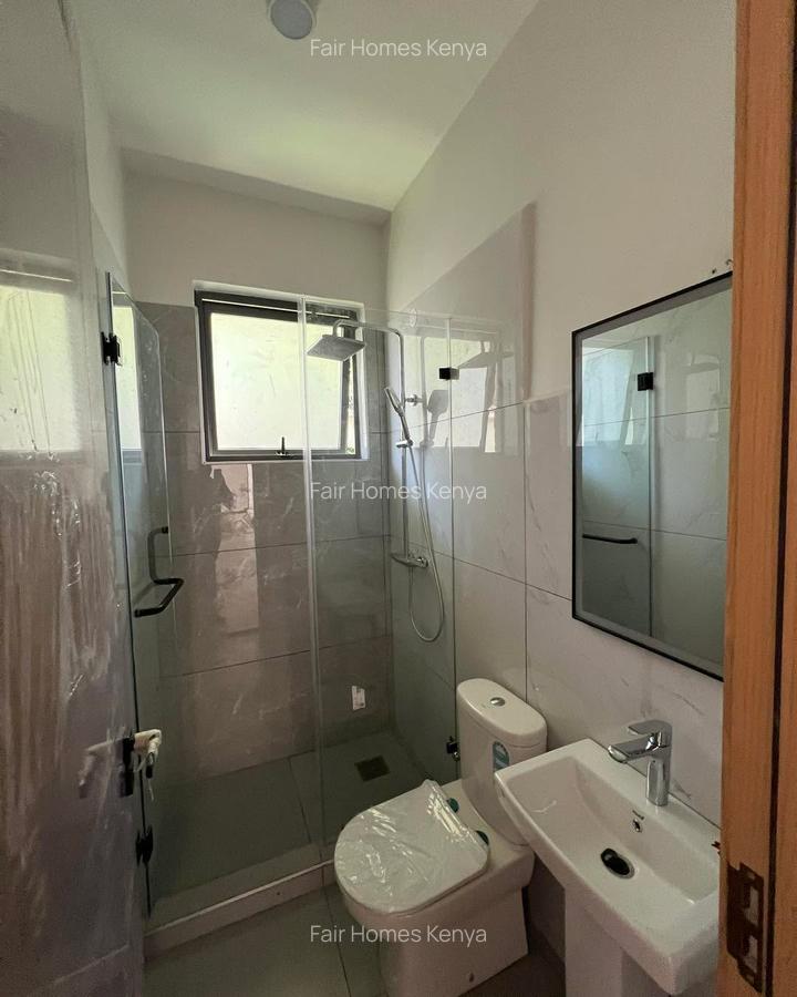 6 Bed Townhouse with En Suite at Lavington Green - 6