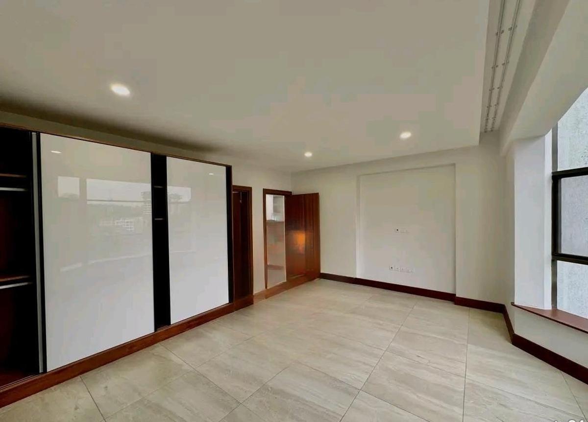 3 Bed Apartment with En Suite in Rhapta Road - 9