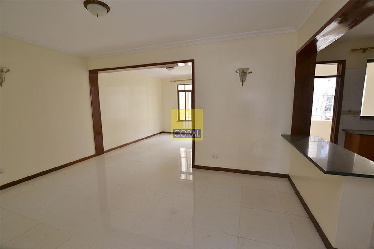 3 Bed Apartment with Swimming Pool in Kileleshwa - 4