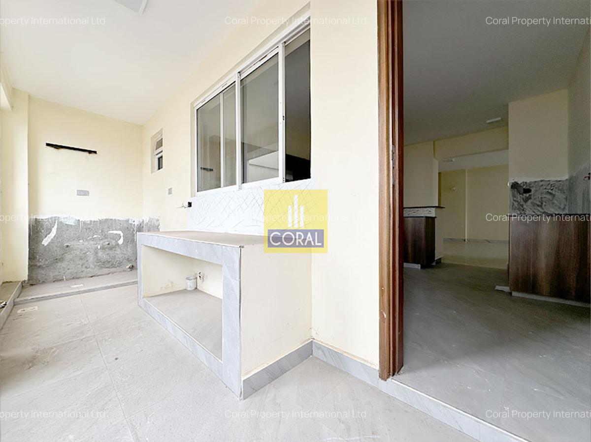 4 Bed Apartment in Parklands - 9