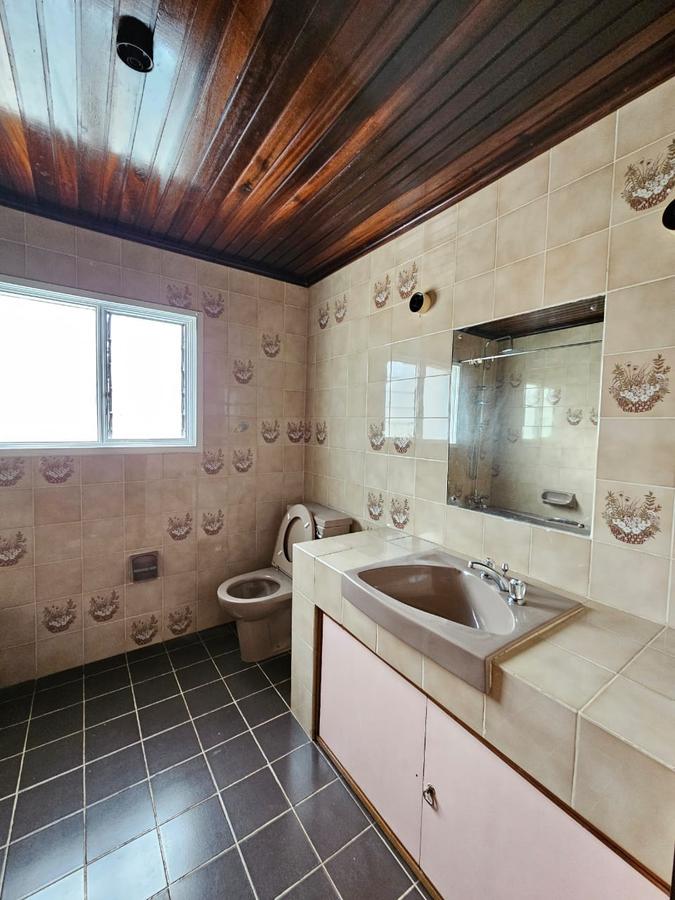 3 Bed House with Garden in Westlands Area - 14