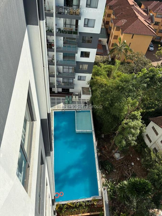 Serviced 1 Bed Apartment with En Suite in Westlands Area - 13