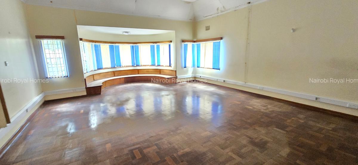 Commercial Property with Service Charge Included at Kilimani - 20