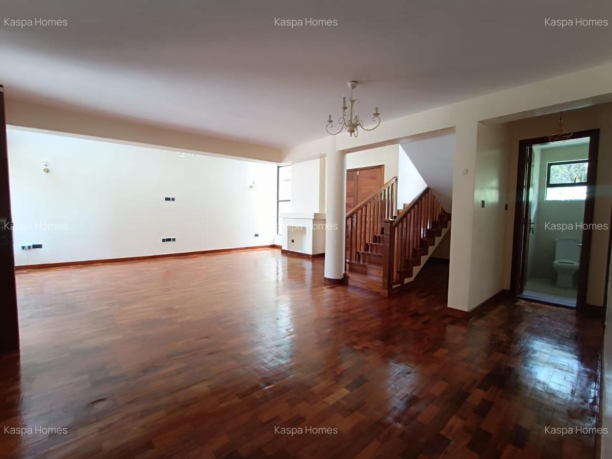 4 Bed House with En Suite in Karen - 6