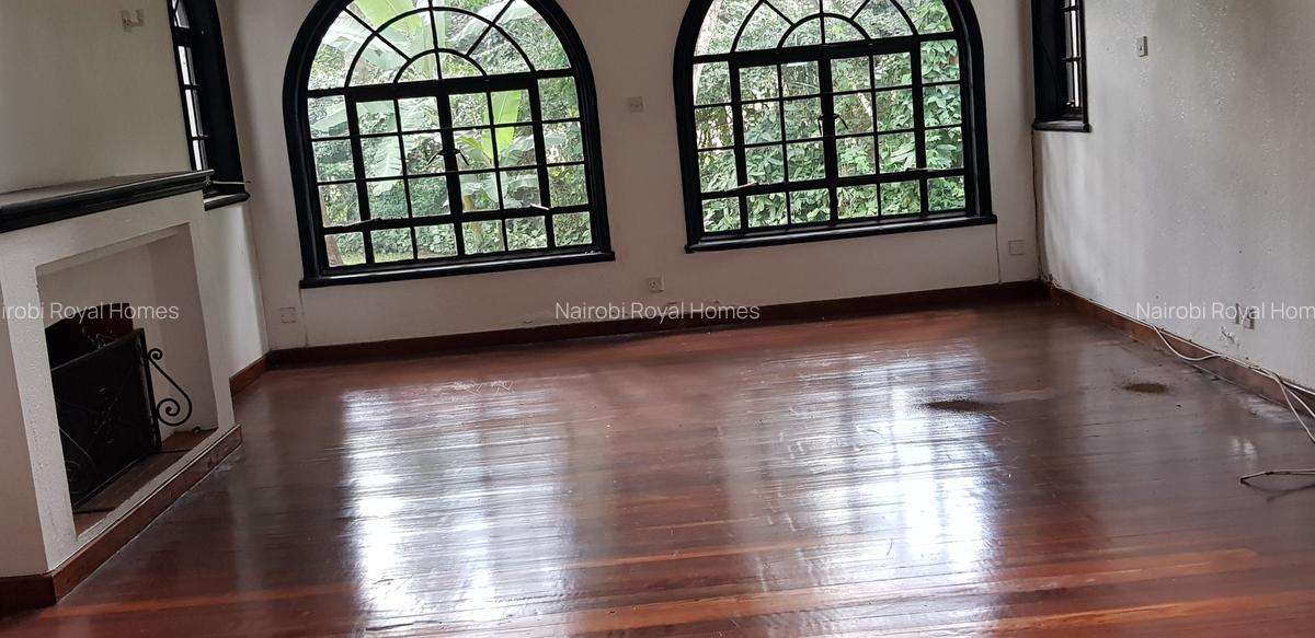 4 Bed Townhouse with En Suite at Riverside Drive - 7