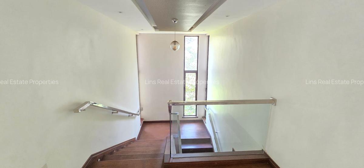 6 Bed Townhouse with En Suite in Lower Kabete - 15