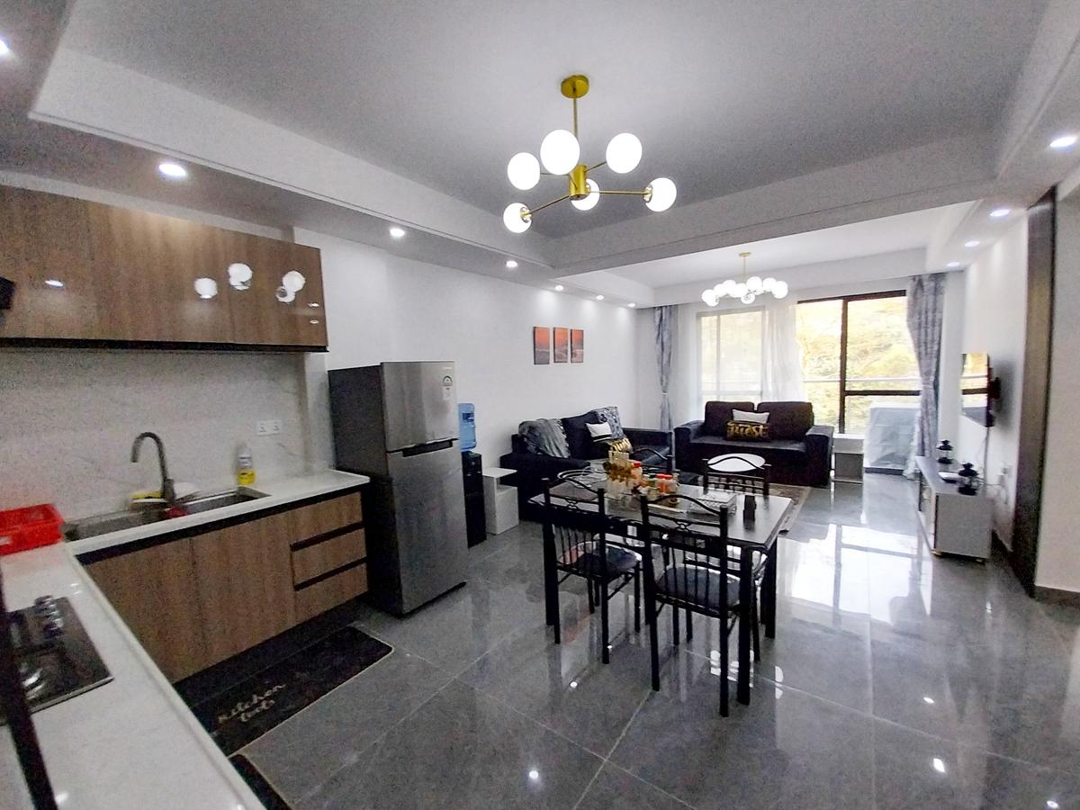 Serviced 2 Bed Apartment in Riverside - 3