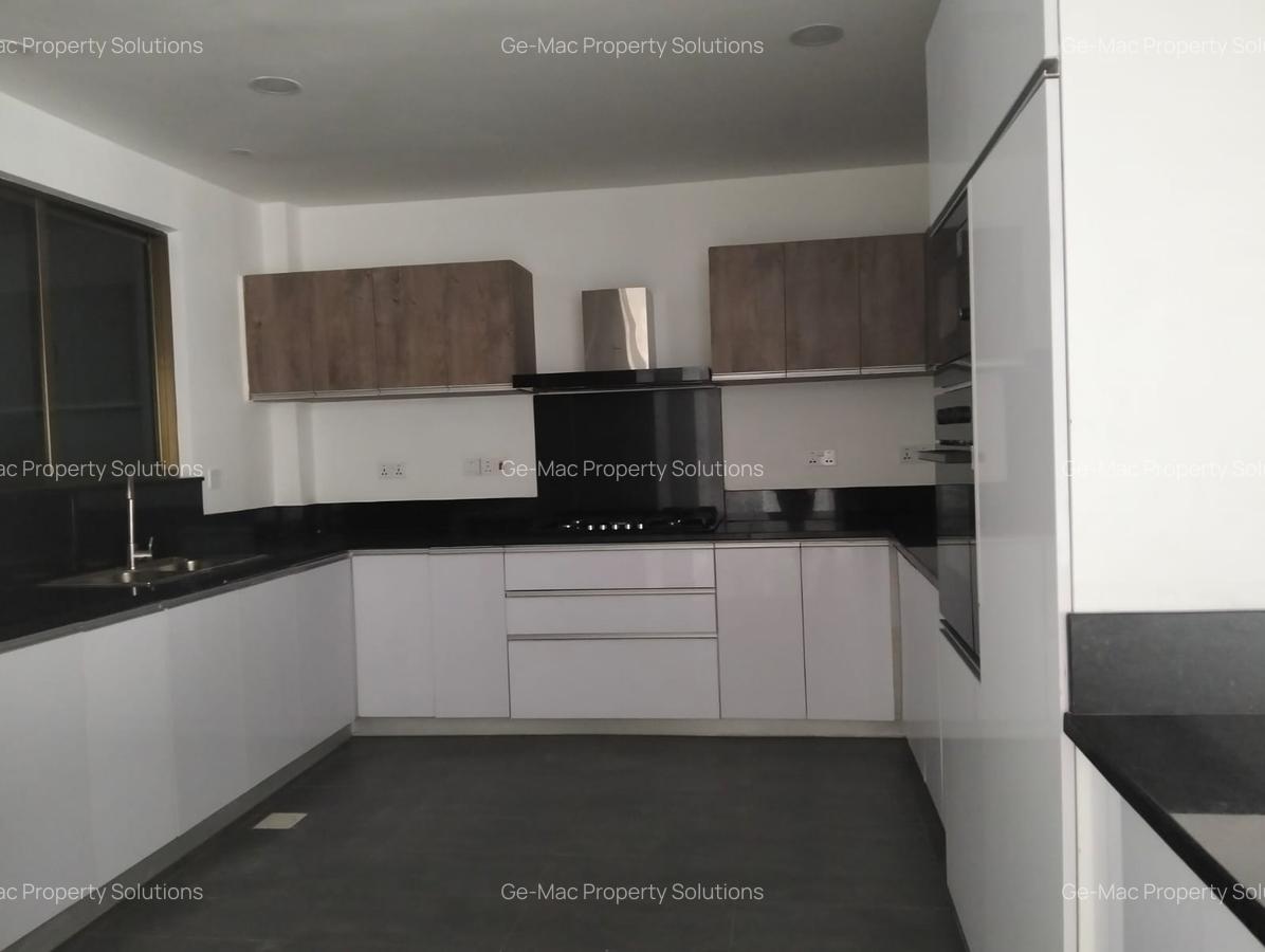 4 Bed Apartment with En Suite in Kileleshwa - 5