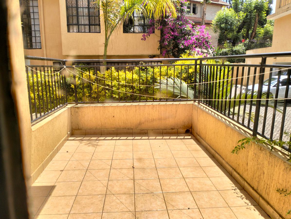 5 Bed Townhouse with En Suite in Kyuna - 20