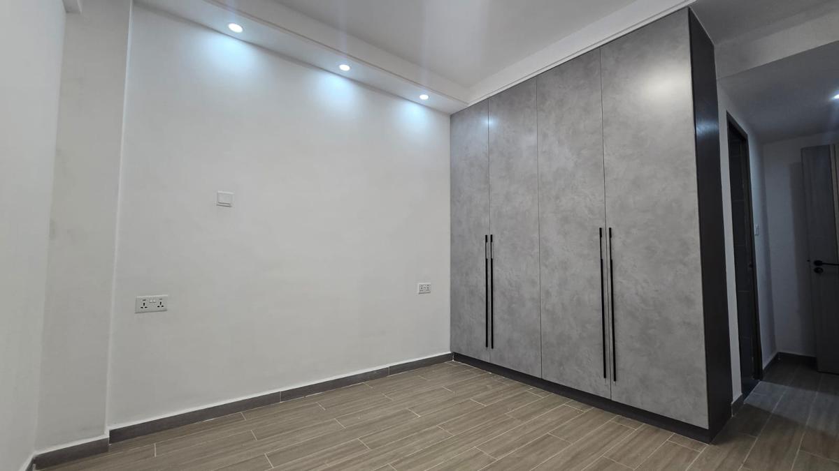 3 Bed Apartment with En Suite in Riverside - 7