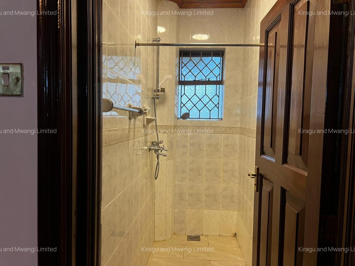 5 Bed House with Staff Quarters at Glory Road - 12