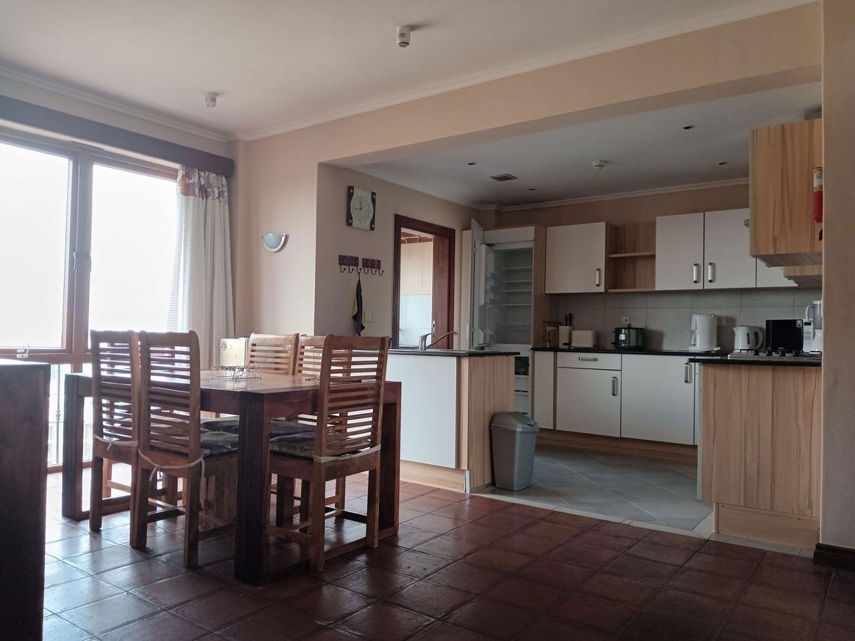 Serviced 2 Bed Apartment with En Suite in Upper Hill - 5