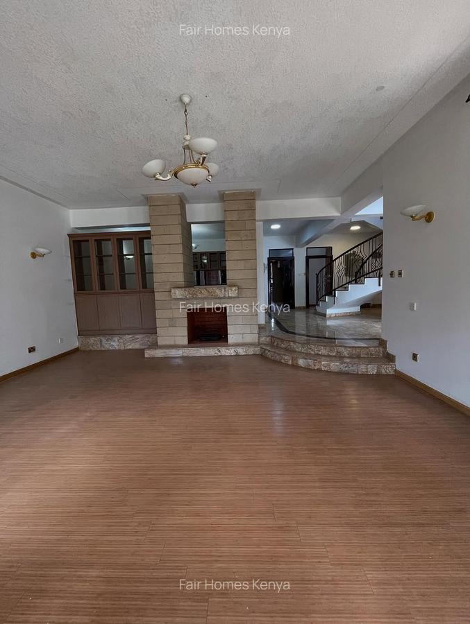 5 Bed Townhouse with En Suite at Lavington Green - 20