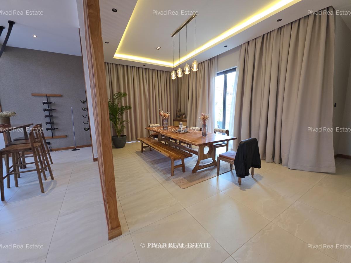 4 Bed Townhouse with Swimming Pool in Loresho - 3