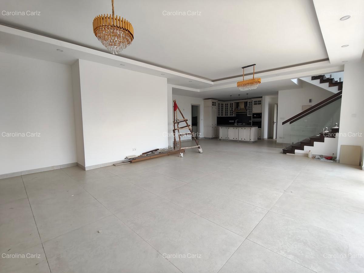 4 Bed Apartment with En Suite at General Mathenge Road - 8