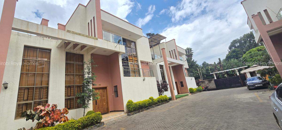 5 Bed Townhouse with En Suite at Lavington Green - 2