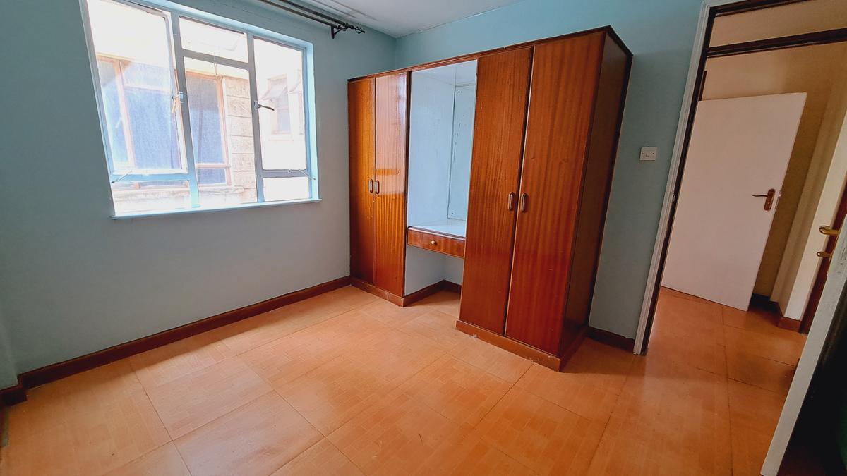 2 Bed Apartment with En Suite at School Lane - 10