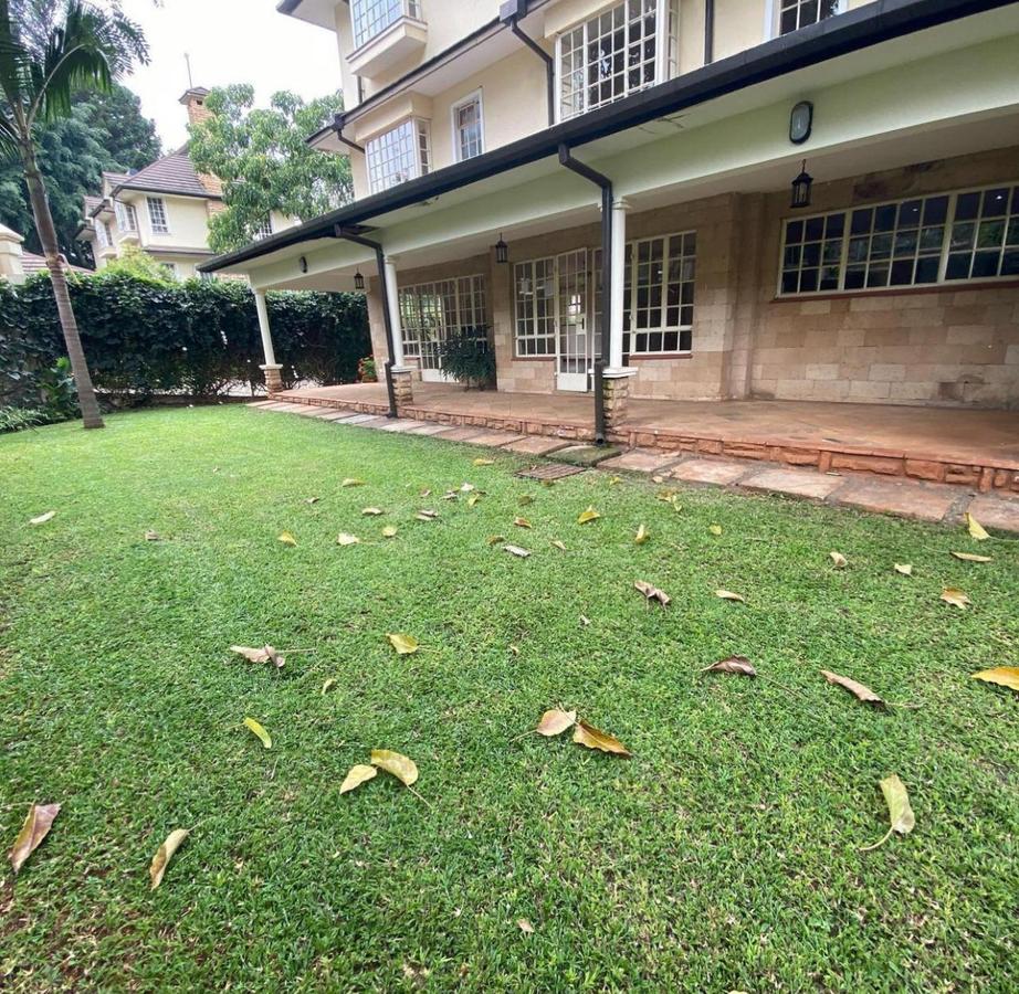 5 Bed Townhouse in Lavington - 2