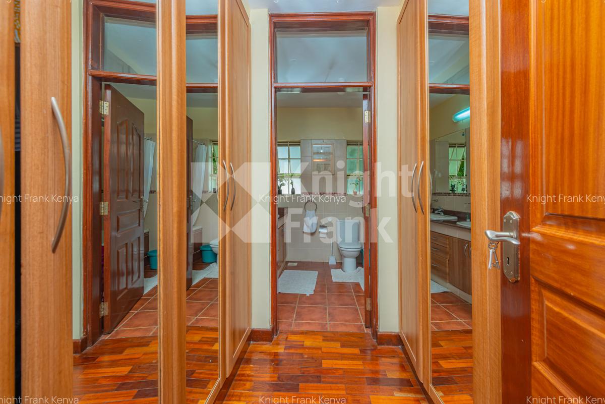 5 Bed Townhouse with En Suite at Ngong Lane - 9