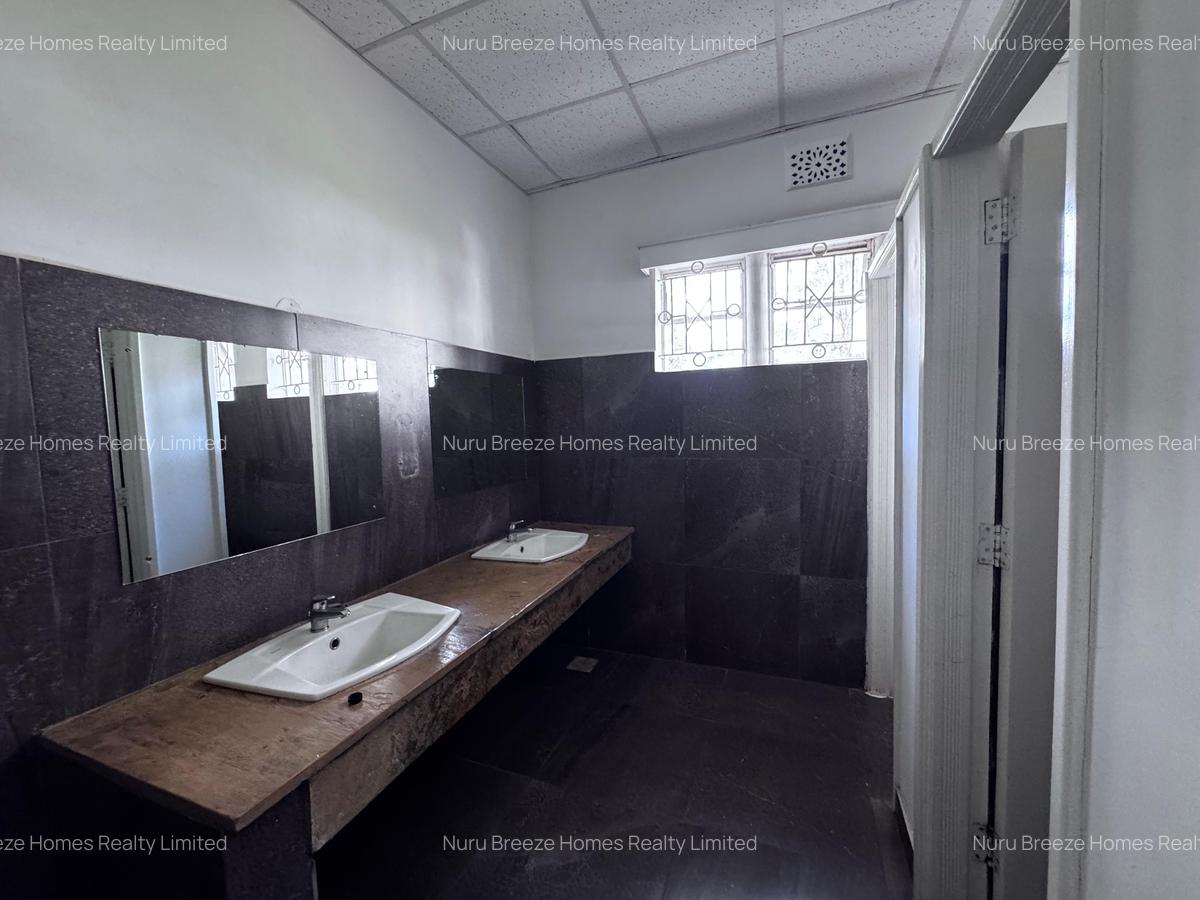 1,300 ft² Commercial Property with Parking in General Mathenge - 14