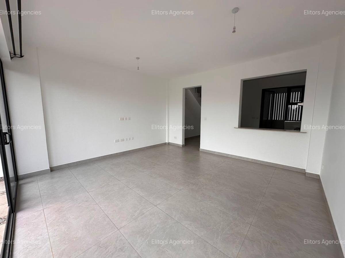 2 Bed Apartment with En Suite at Kirawa Road - 7