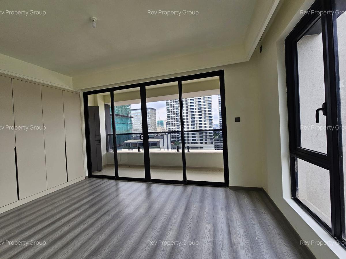 2 Bed Apartment with En Suite in Westlands Area - 9