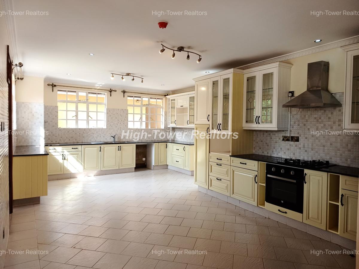 4 Bed House with En Suite in Karen - 6