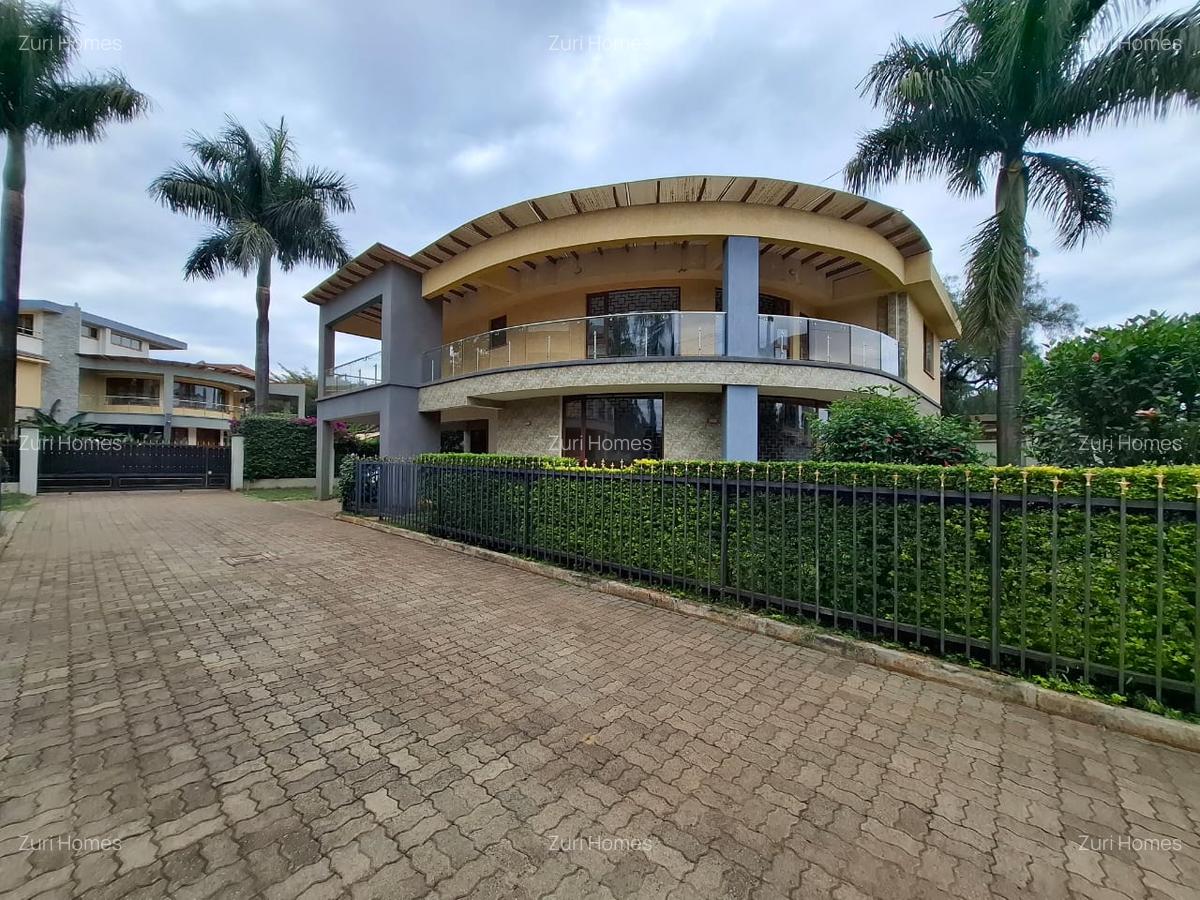 5 Bed Townhouse with En Suite in Lavington - 7