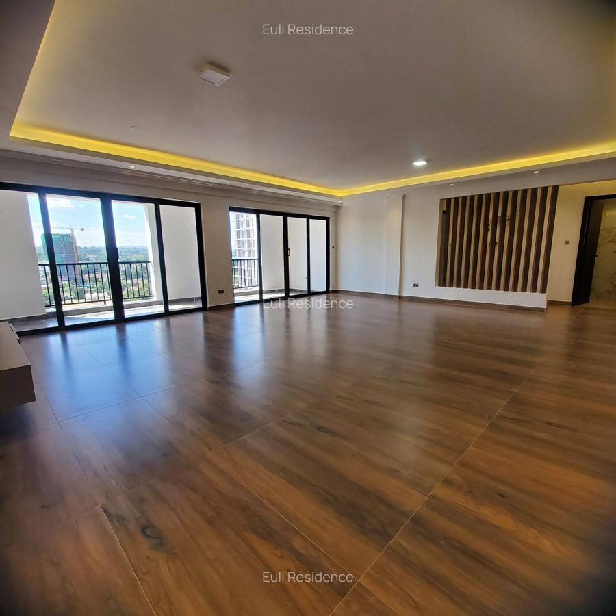 2 Bed Apartment with En Suite at Brookside Grove - 5