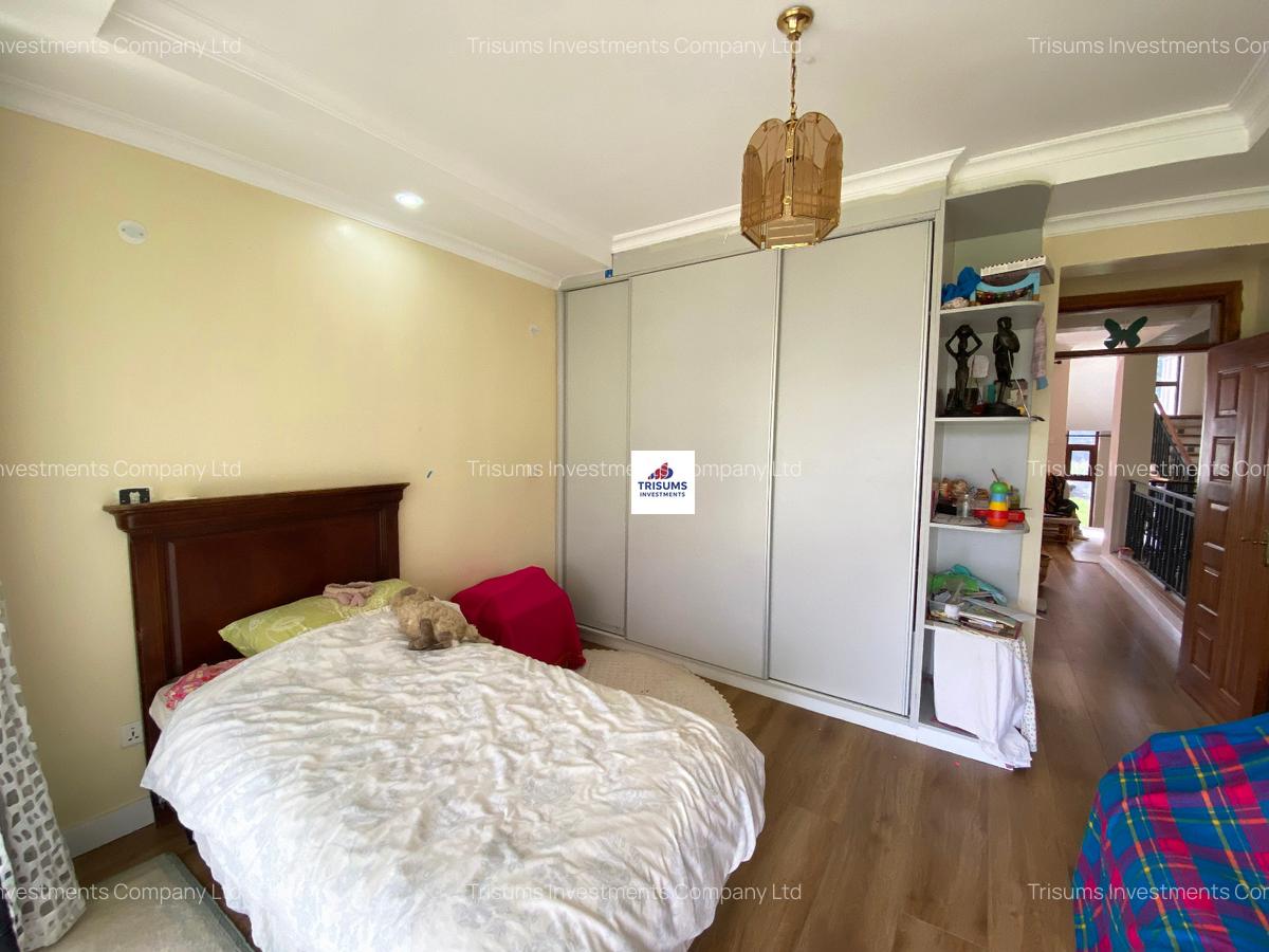 4 Bed Villa with En Suite in Loresho - 8
