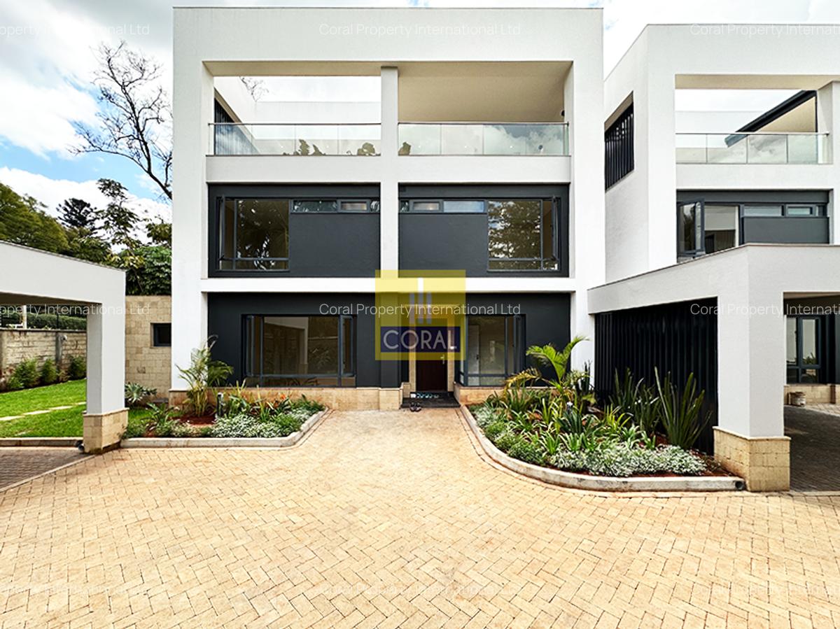 5 Bed Villa with En Suite in Kyuna - 17