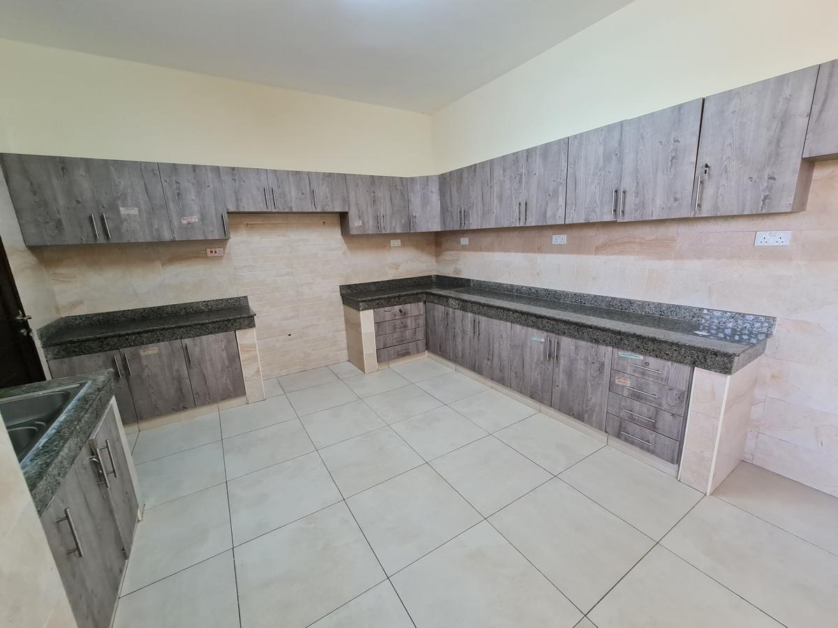 3 Bed Apartment with En Suite in Nyali Area - 7