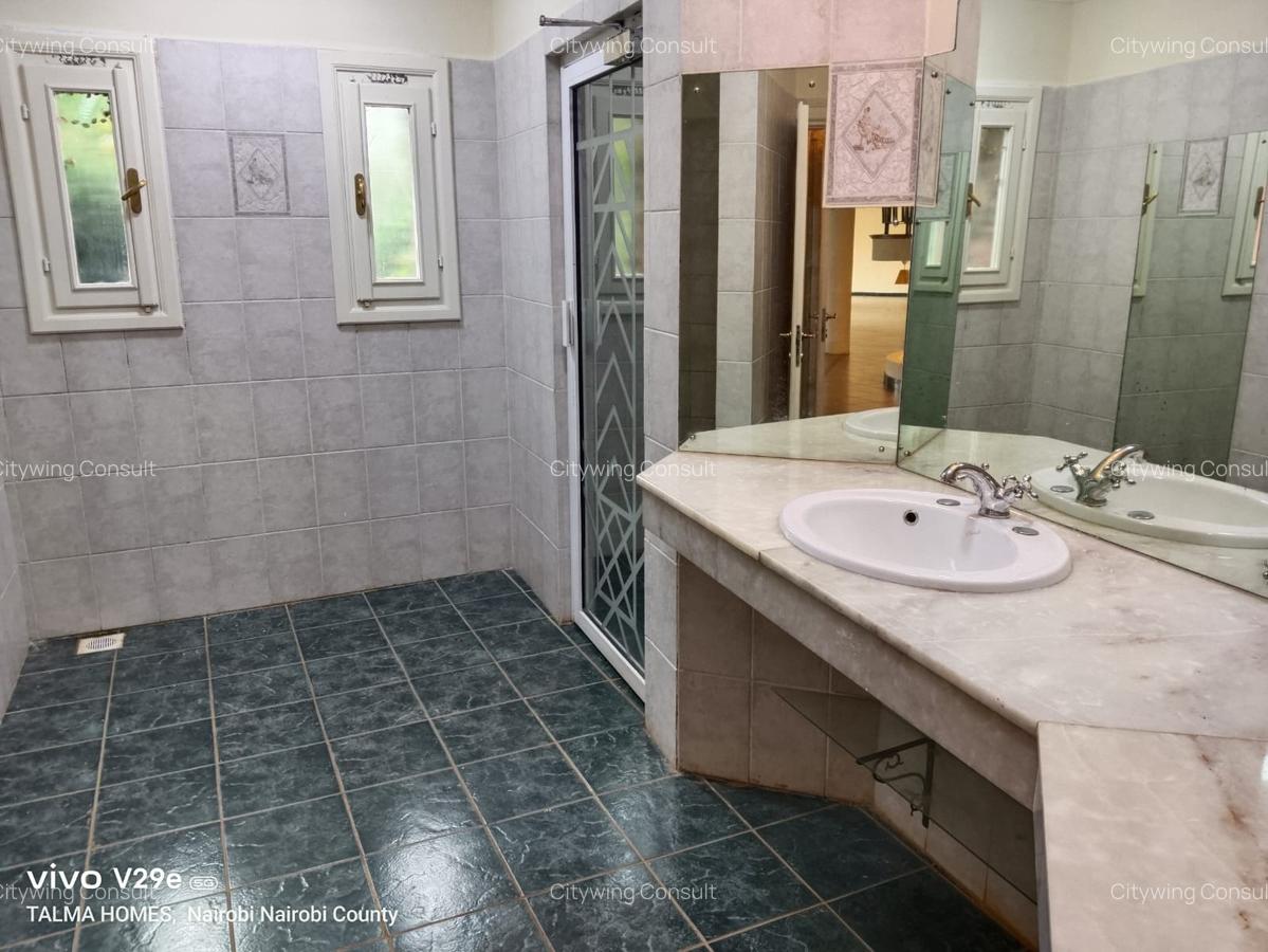 5 Bed House with En Suite at Muthaiga - 14