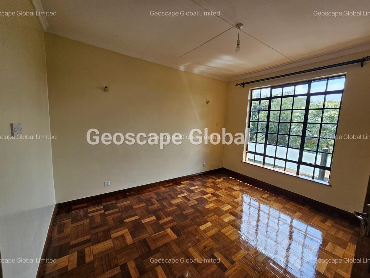 4 Bed House with En Suite in Runda - 8