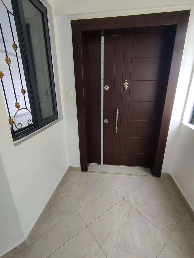 3 Bed Apartment with En Suite in Kizingo - 12