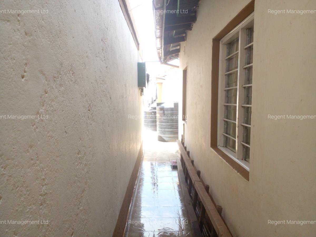 4 Bed House with En Suite at Githeri Rise Estate - 5