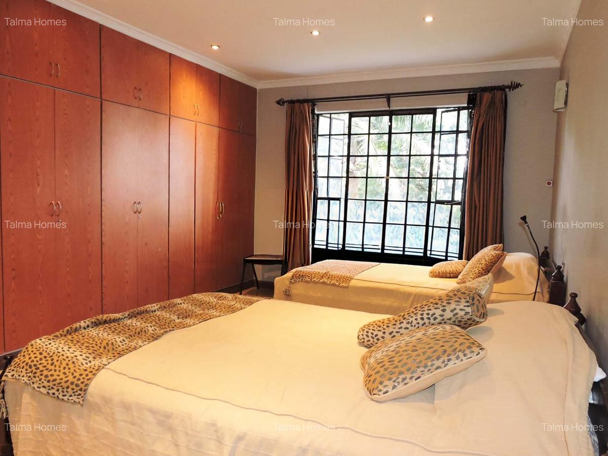 4 Bed Townhouse with En Suite at Off Peponi Road - 11