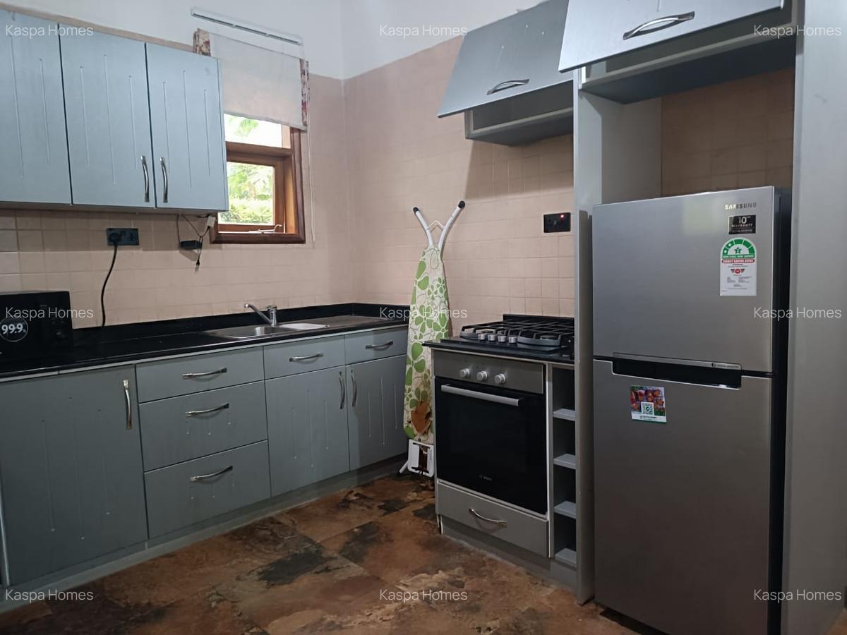 2 Bed House with En Suite in Nyari - 4