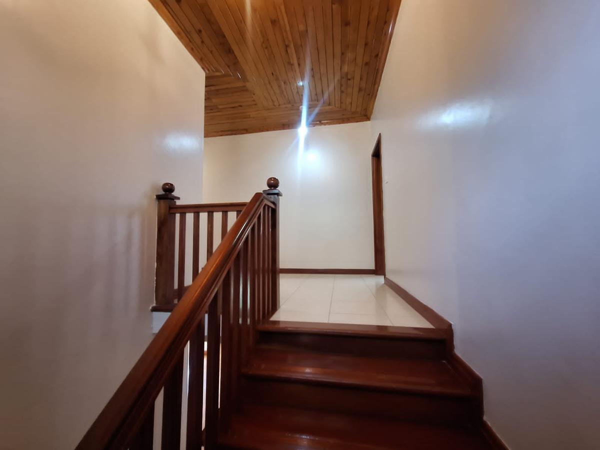 4 Bed House with Staff Quarters in Kitisuru - 10