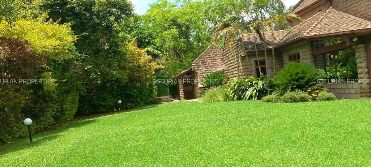 5 Bed Townhouse with En Suite in Karen - 15