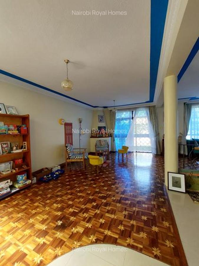 4 Bed Townhouse with En Suite at Off Convent Drive - 8