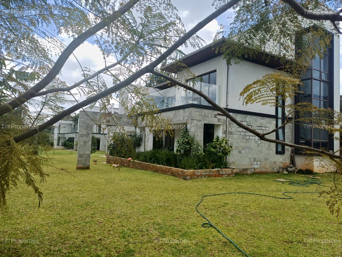 5 Bed Townhouse with En Suite in Karen - 1