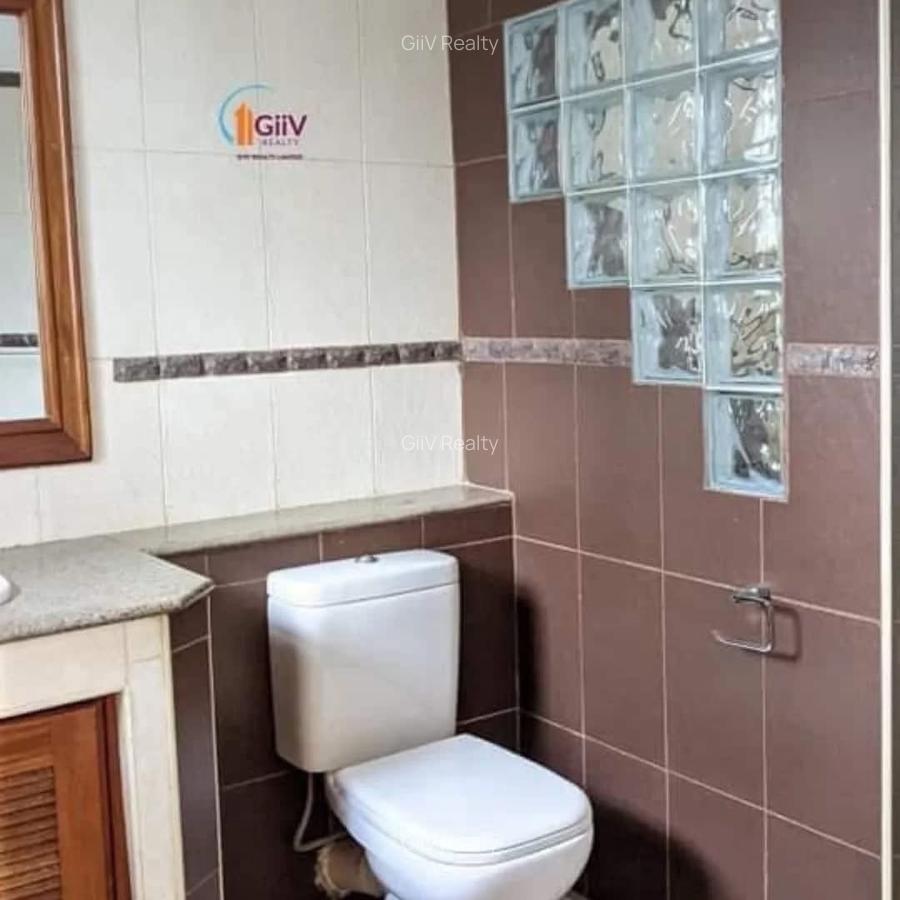 4 Bed Townhouse with Staff Quarters in Spring Valley - 20