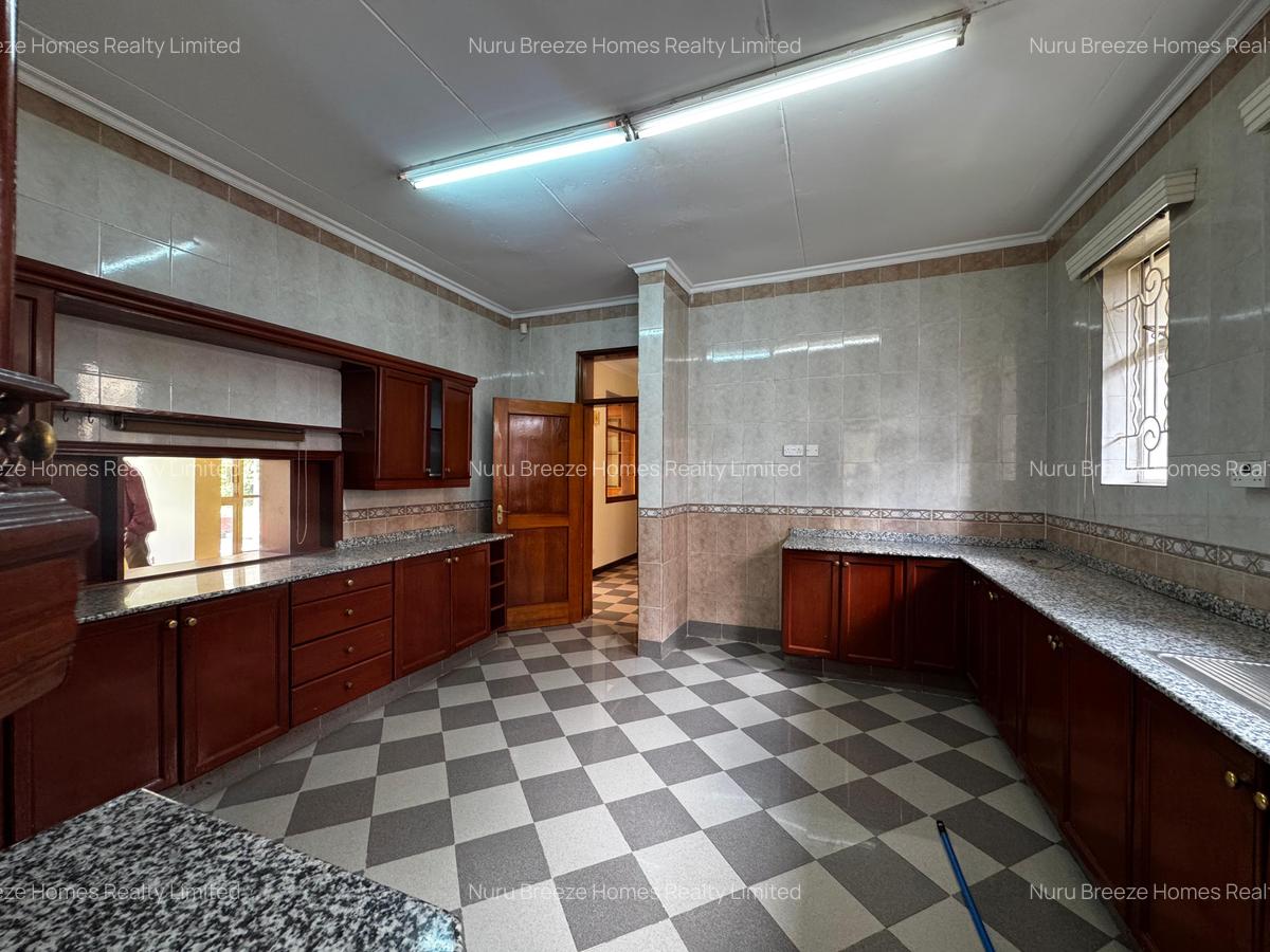 5 Bed House with En Suite in Thigiri - 3