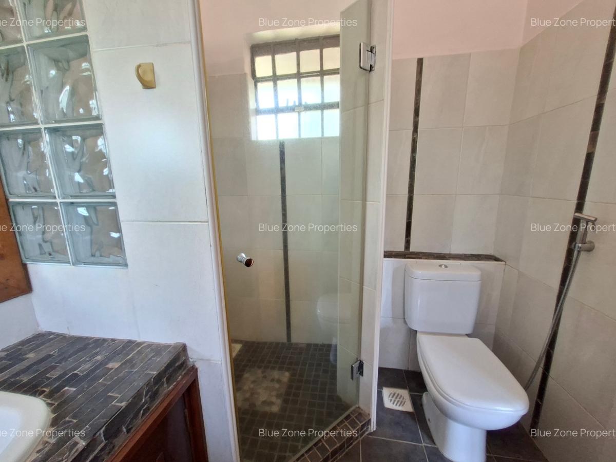 4 Bed Townhouse with En Suite at Off Peponi Rd - 19